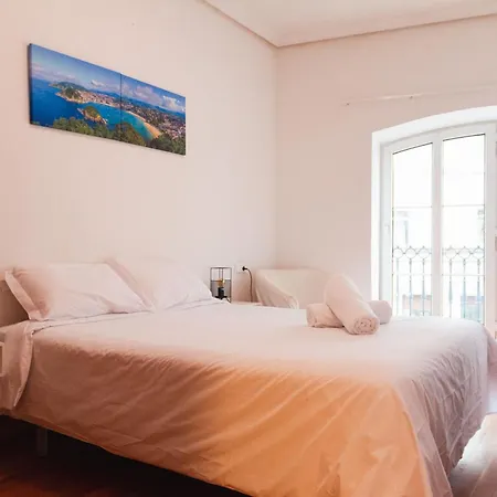 Agradable Con Balcon Frente A La Playa De La Concha - Marina 1 * סן סבסטיאן