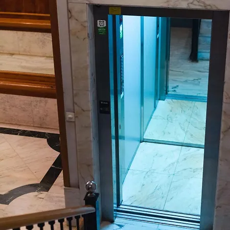 Agradable Con Balcon Frente A La Playa De La Concha - Marina 1 サン・セバスティアン