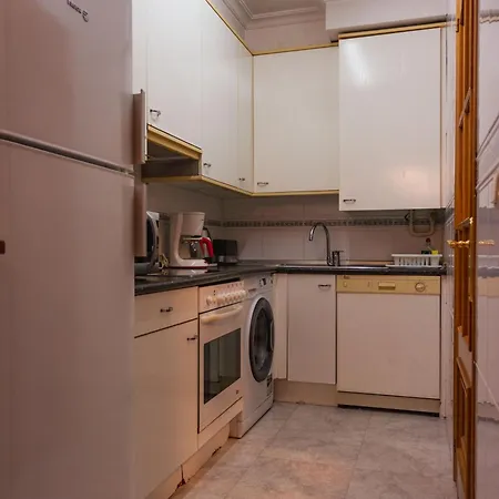 Agradable Con Balcon Frente A La Playa De La Concha - Marina 1